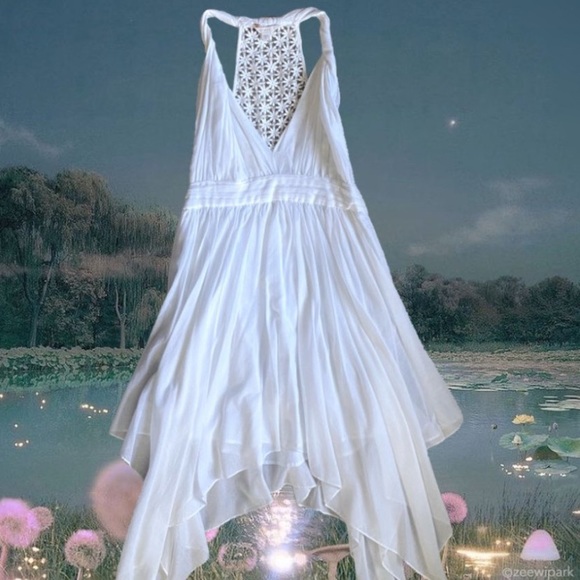 White Cotton Guess Flowy Dress - Picture 5 of 5